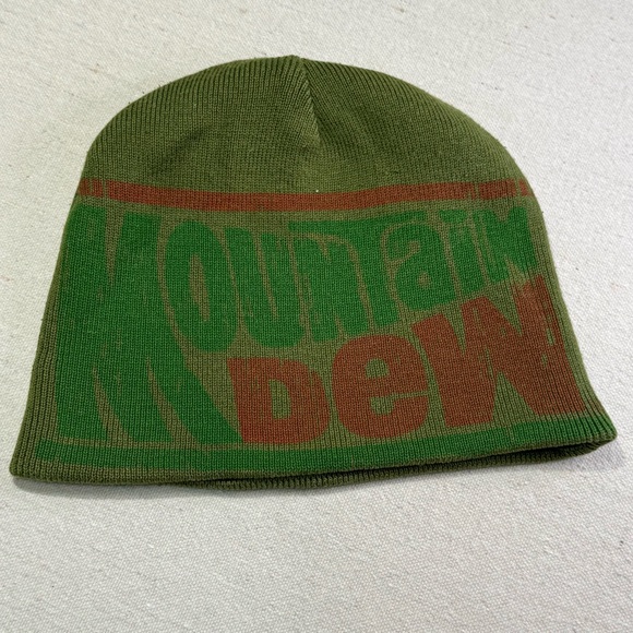 Mountain Dew branded beanie - embroidered logo on a green, knit cap, reversible - Picture 3 of 6